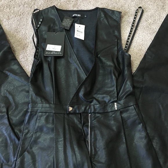 Black jumpsuit - Picture 2 of 3